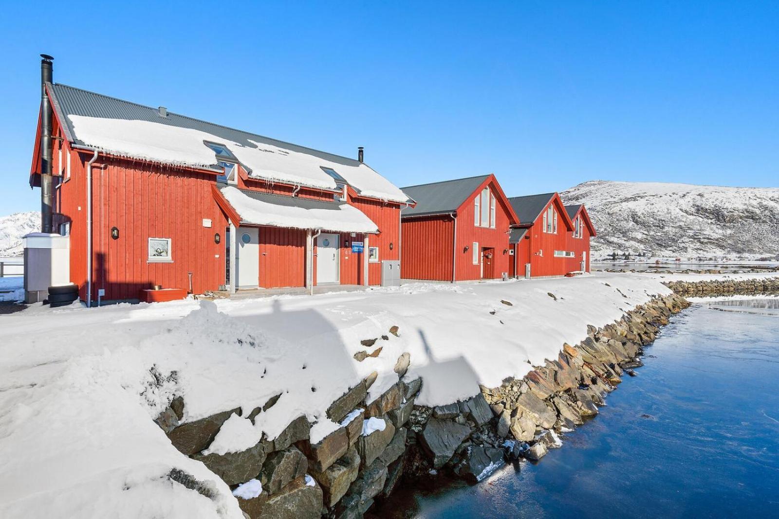 Nappstraumen Seafront Cabin, Lilleeid 68 Gravdal  エクステリア 写真