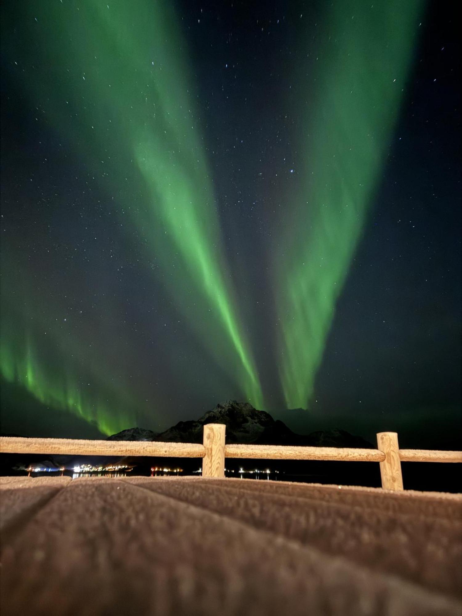 Nappstraumen Seafront Cabin, Lilleeid 68 Gravdal  エクステリア 写真