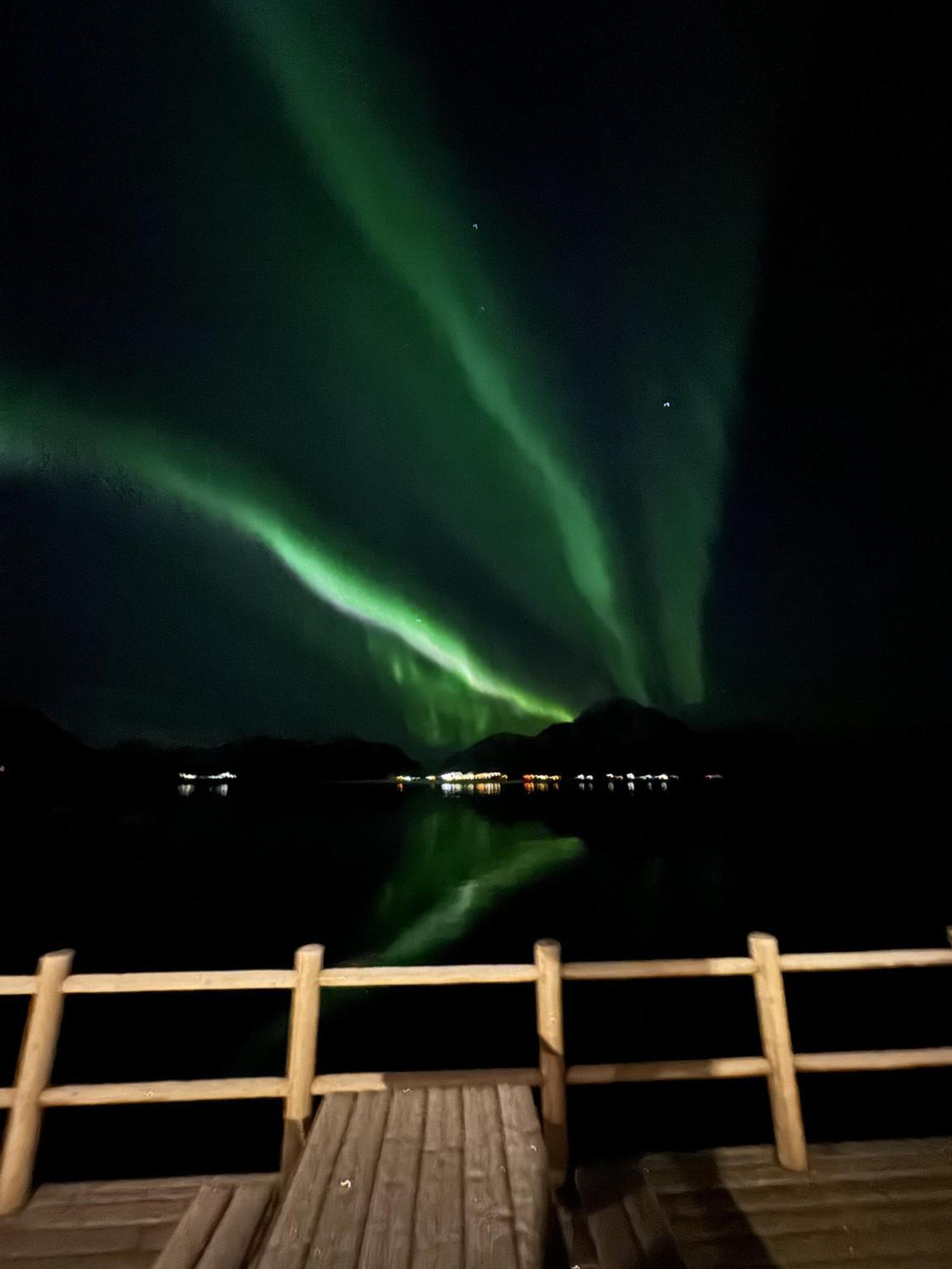 Nappstraumen Seafront Cabin, Lilleeid 68 Gravdal  エクステリア 写真